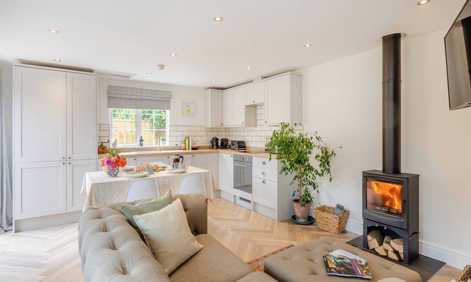 East Brent Cabaña | The Coach House at Elm Tree Farm