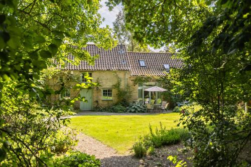 Pickering Casa | The Coach House at Noelle's Cottages