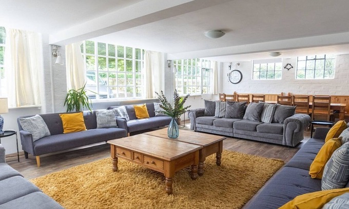 Crich Apartamento | The Coach House Summa