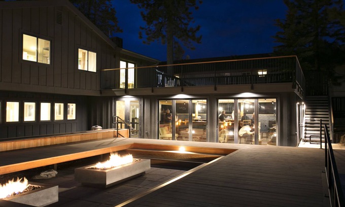 Lakeside Park Hotel | The Coachman Hotel
