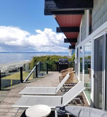 Point Roberts Casa | The Coastal Cottage