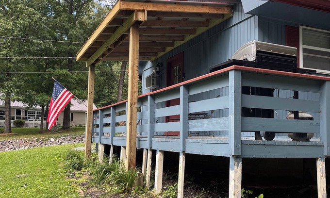 Cadiz Cabina | The comfy cozy cabin awaits you!!