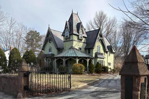 Norwich Apartamento | The Converse Castle