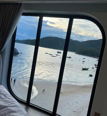 Tan Hiep Casa | The Coral Homestay & Pub