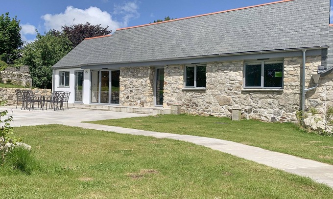 St. Stephen Casa | THE CORN STORE, family friendly, with a garden in St Stephen