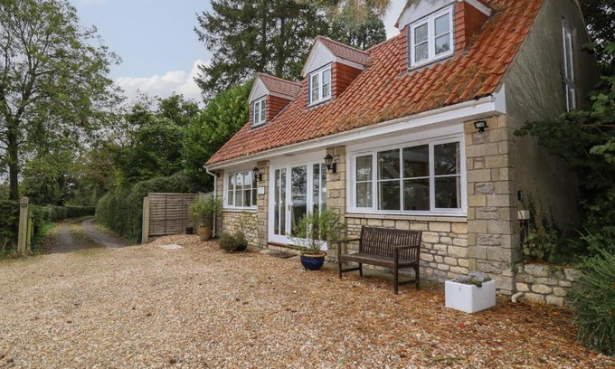 Bath Casa | The Cottage At Barrow Mead