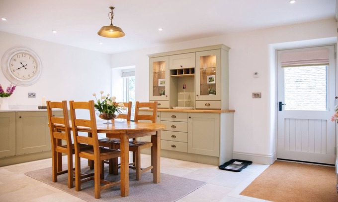 Macclesfield Cabaña | 'The Cottage' at Further Harrop Farm