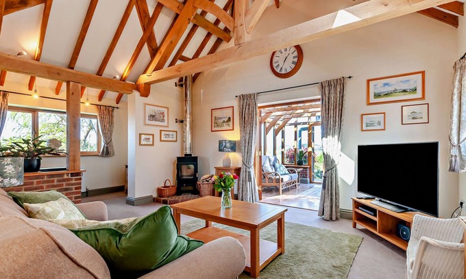 Bilting Casa | The Cottage at Little Bower
