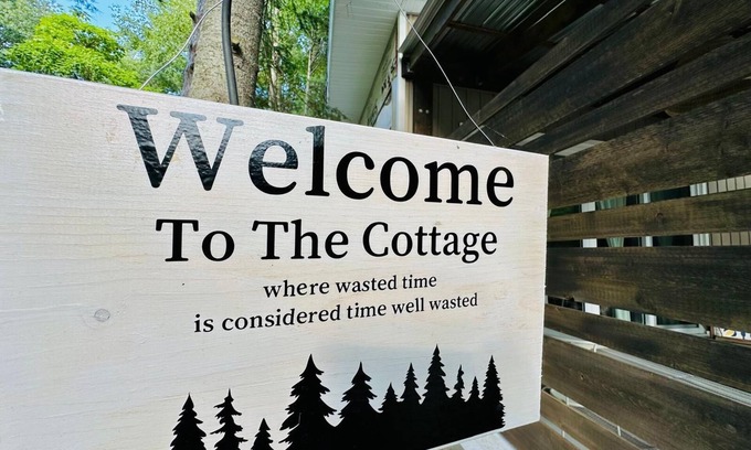 Wasaga Beach Casa | The Cottage Experience