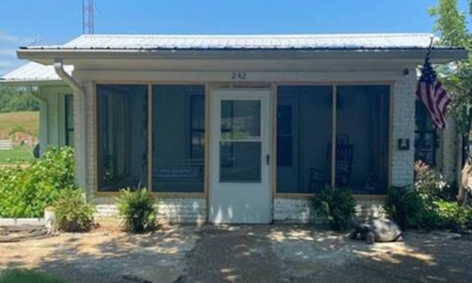 Tyler Cabaña | The Cottage - Newly Remodeled with Breathtaking Views