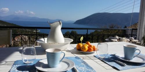Evreti Casa | The Cottage with the View
