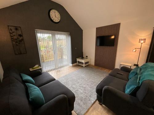 Cheddar Apartamento | The Court Yard Apartment
