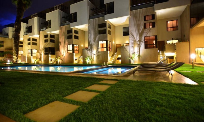 Kilimani Apartamento | The Courtyard at Vanga