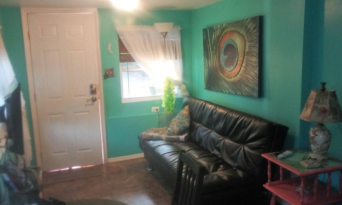 Clearwater Apartamento | El Living Cove-Front Porch