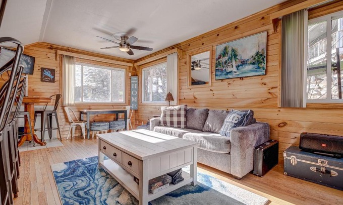 Alton Bay Casa | The Cove