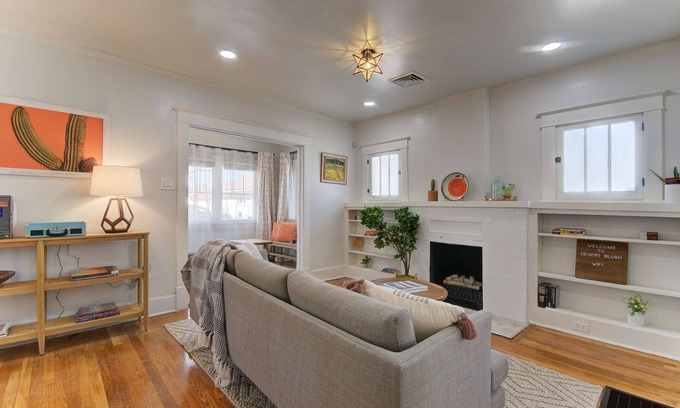 Downtown Albuquerque Casa | The Coziest Cactus - Downtown - Cute 2bd