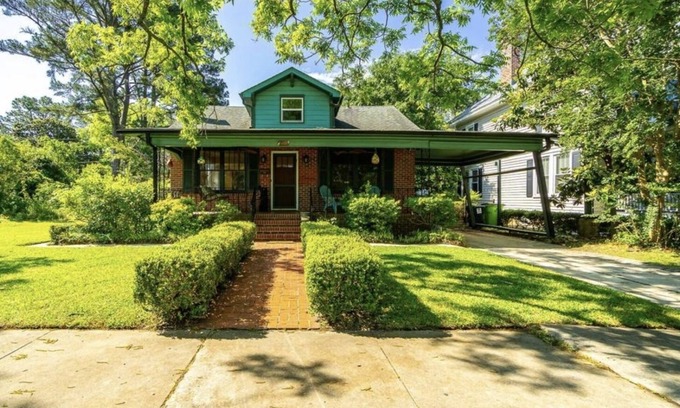 New Bern Casa | The Cozy Bear Bungalow