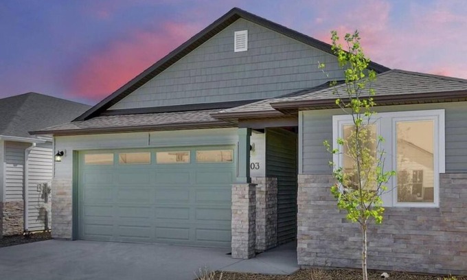 Southeast Boise Casa | The Cozy & Classy Boise Home No cleaning fee!