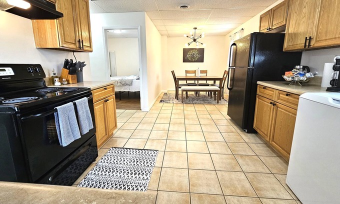 Johnson City Casa | The Cozy Corner - 1.5 mins to ETSU