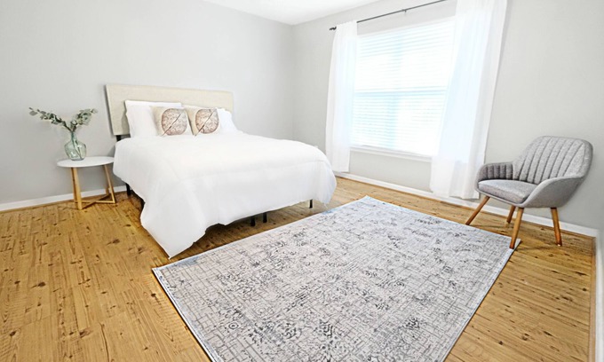 Martinez Condominio | El acogedor | Hogar 2 BR Condo