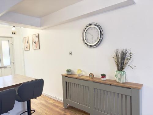 Cray Valley East Apartamento | The Cozy Hideaway - 2 Bedroom apartment with garden in Orpington with free Parking