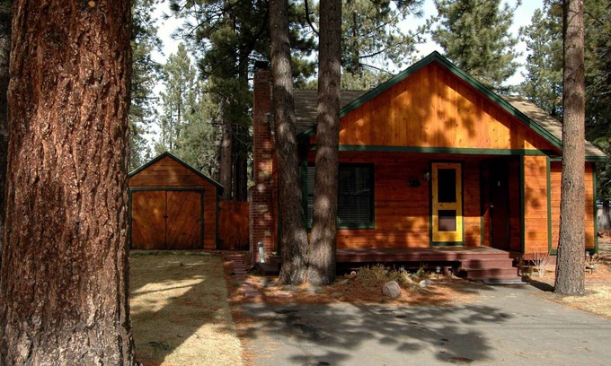 Al Tahoe Cabina | The Cozy Tahoe Cabin - Bañera de hidromasaje, Se admiten mascotas, y 5 min. al lago
