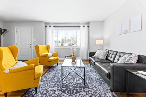 Upper Arlington Casa | The Cranbrook- Close to OSU-Downtown Columbus-Short North-Clintonville-Upper Arlington