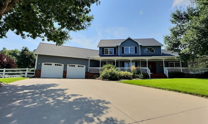 Spearfish Casa | The Creekside Rally Rental - Incredible Backyard - Elegant Home