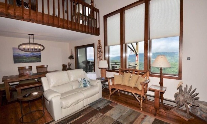 Sugar Mountain Condominio | The Crest 200c 2 Bedroom Condo by Redawning