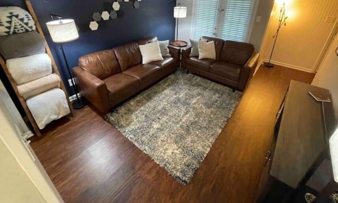 Southwood Valley Casa | The Crib!!
