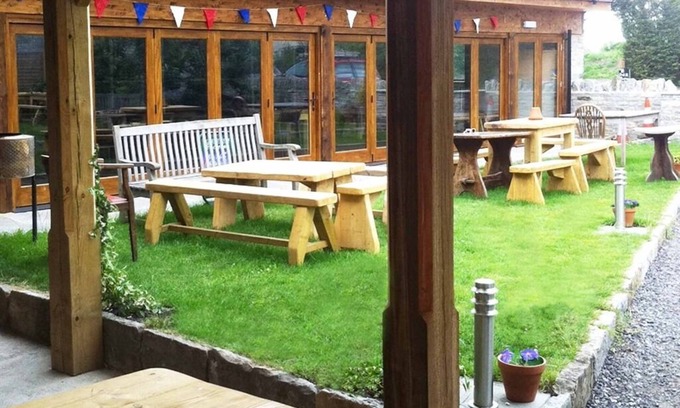Lydford-on-Fosse Hotel | The Cross Keys Inn