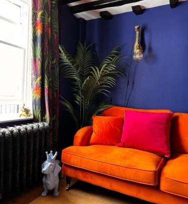 Old Town Hastings Casa | The Cwtch - Tudor cottage