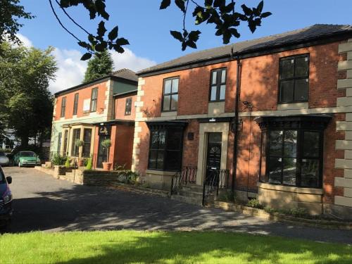 Sheffield Hotel | The Dalbury and Palmer Hotel with FREE PARKING