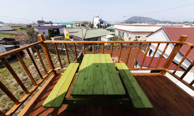 Hallim Casa | The Dan Village Guesthouse