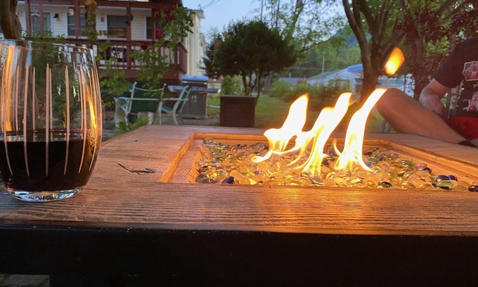 Damascus Casa | The Dancing Bear Inn