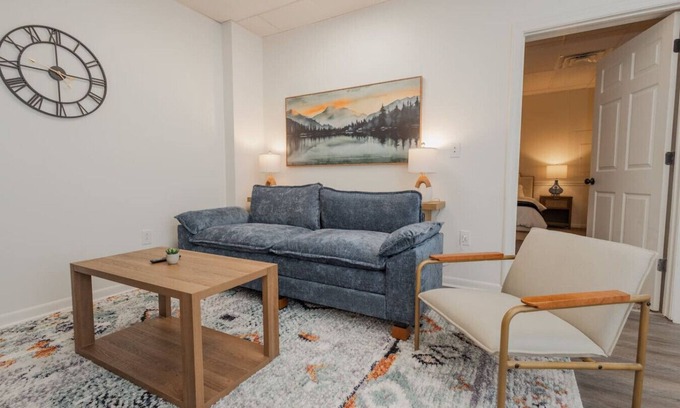 Martinsburg Apartamento | The Dapper Den- 1 bedroom apartment