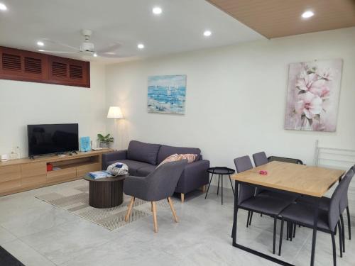 Đien Bien Apartamento | The Delice house near Train street, old Quarter