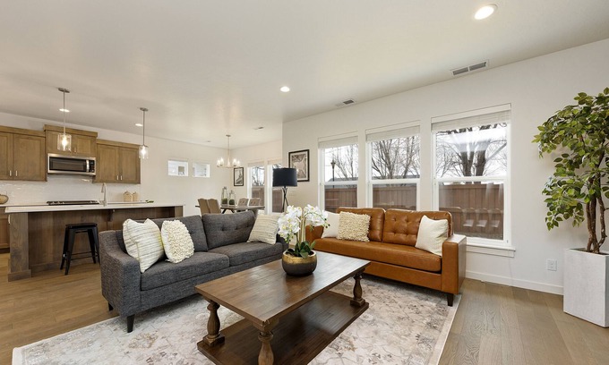 Southwest Ada County Alliance Casa | The Denali, 4 bed 2.5 bath BRAND NEW TOWNHOUSE