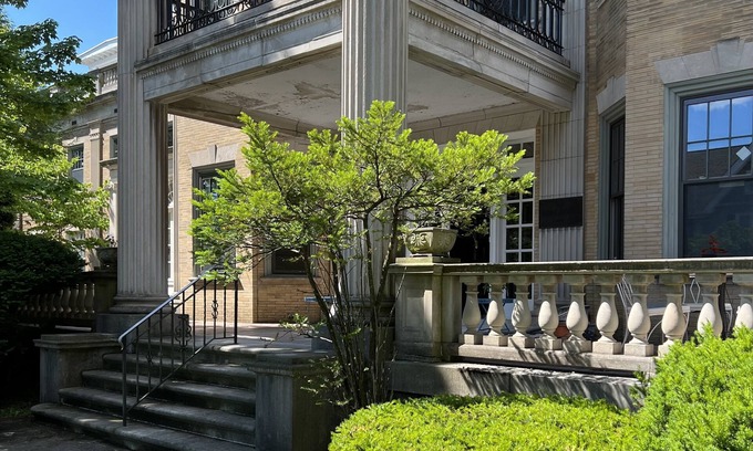 Catasauqua Casa | The Dery House