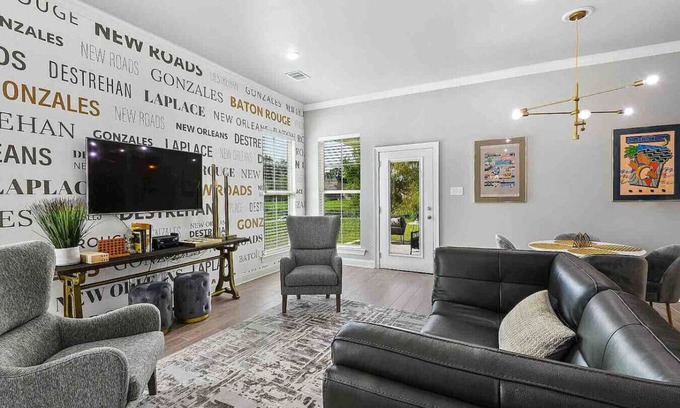 Highlands - Perkins Casa | The Designer Family Series