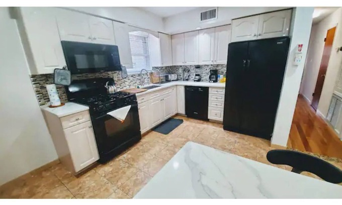 Queens Apartamento | The Devonshire / LVL1: LUX Xcape; subway@600 steps