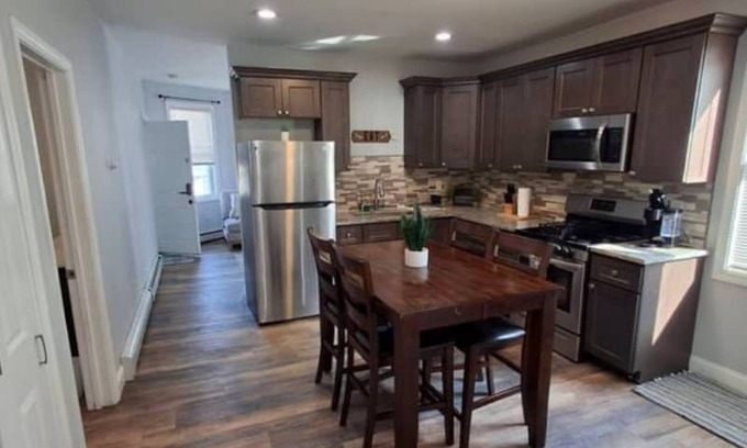 Wanskuck Apartamento | The Double-Suite at The North End 2BR APT with PARKING