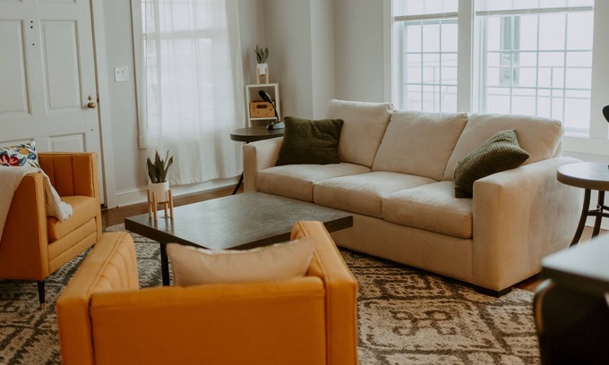 Hickory Casa | The Downtown Abode!