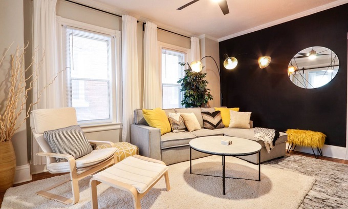 Bethlehem Casa | The Downtown Bee: Cozy & charming escape steps from Main Street Bethlehem!