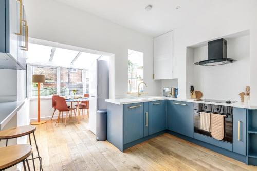 York Casa | The Drey - Modern cottage for four in York Centre