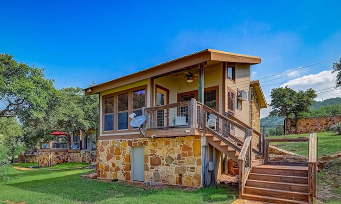 Burnet Cabaña | The Eagles Nest on Lake Buchanan Dam | Cottage in Burnet