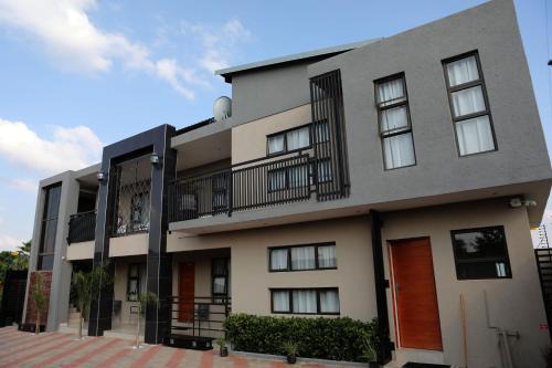 Polokwane Casa | The Edge Lodge