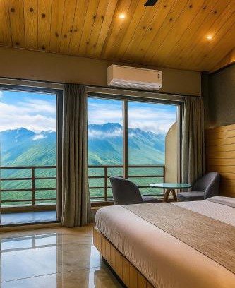 Mussoorie Hotel | The Edge Retreat A Premium Property