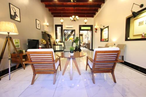 Banda Kaba Hotel | The Egerton - Walk to Jonker - Ensuite - Heritage