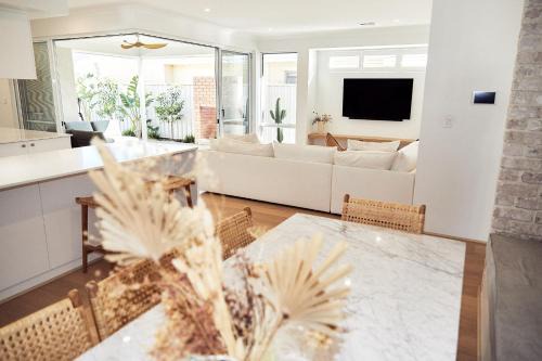 Dunsborough Casa | The Elanora